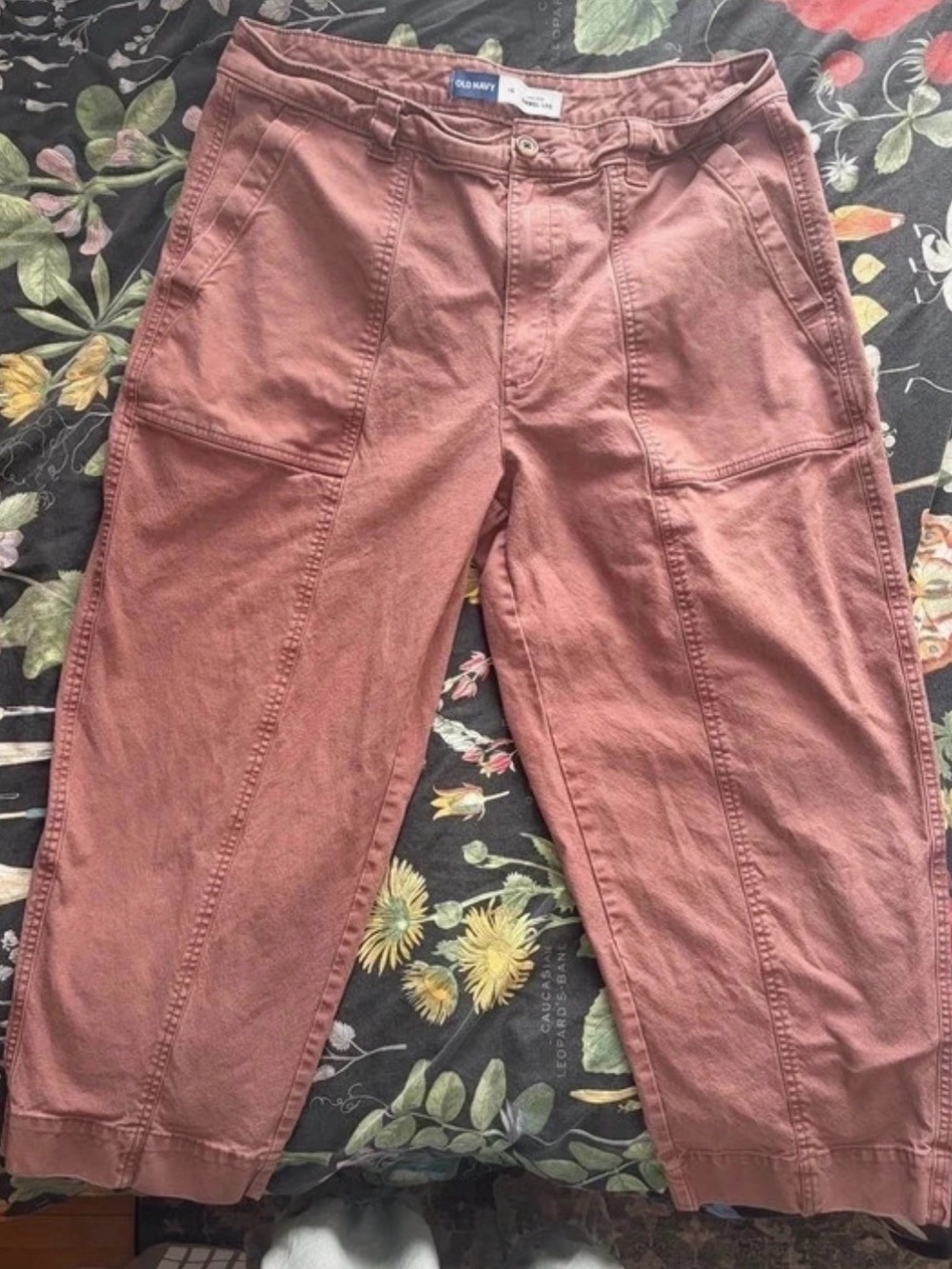 Super Trendy High Rise Barrel Leg Jeans Old Navy Women’s Rust Casual Size 16